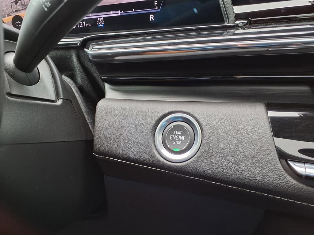 Used 2024 Cadillac Escalade Sport AWD/4WD image 30