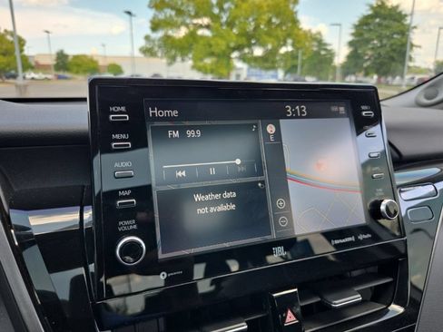 Used 2022 Toyota Camry XSE w/ Navigation Package FWD image 26