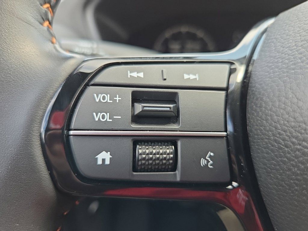 Used 2026 Honda HR-V Sport image 32