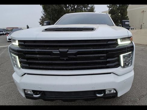 Used 2022 Chevrolet Silverado 3500 High Country w/ Safety Package II AWD/4WD image 6