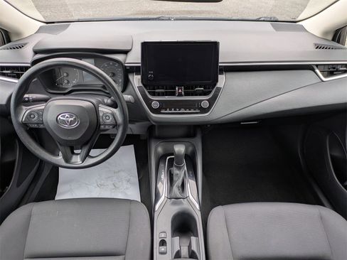 Used 2023 Toyota Corolla LE image 14