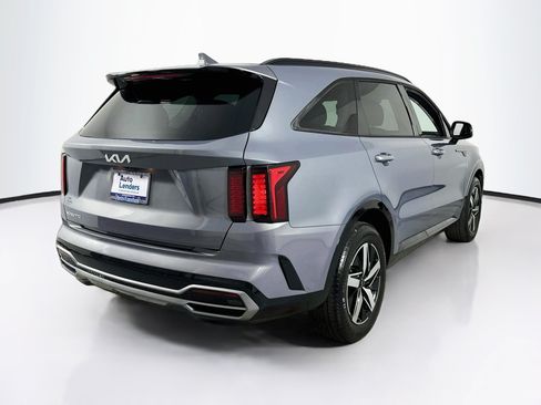 Used 2023 Kia Sorento EX w/ Panoramic Sunroof Package FWD image 5