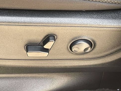 Used 2025 RAM 1500 Big Horn AWD/4WD image 14