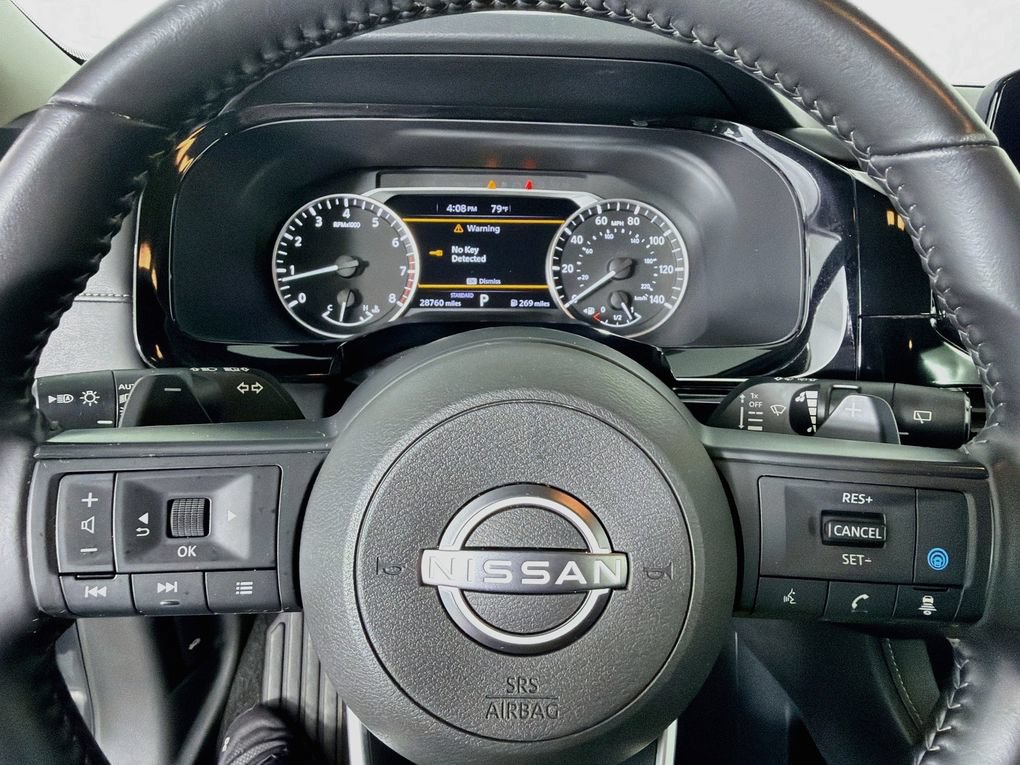 Used 2025 Nissan Pathfinder SV FWD image 16