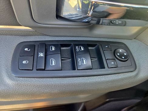 Used 2016 RAM 1500 Big Horn image 14