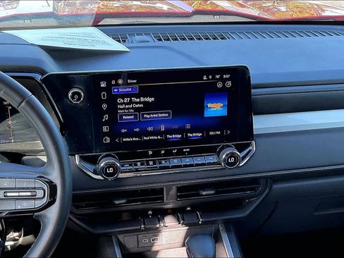 Used 2023 Chevrolet Colorado LT w/ LT Convenience Package image 6