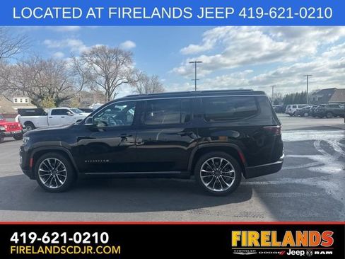 Used 2022 Jeep Wagoneer Series III w/ Premium Group I image 19