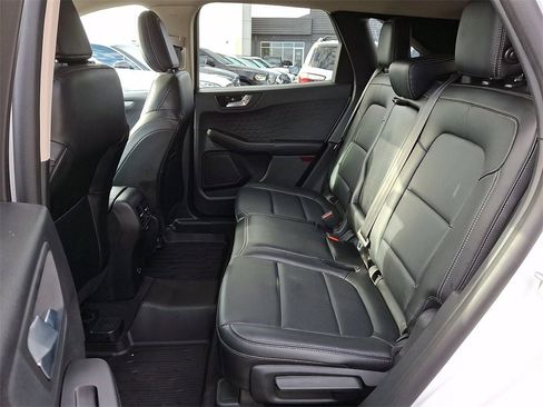 Certified 2020 Ford Escape SEL image 10