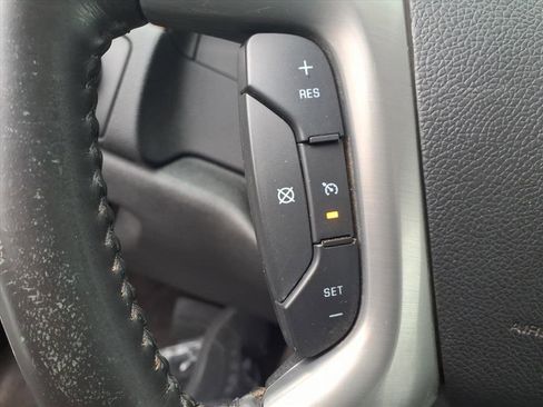 Used 2014 GMC Sierra 2500 SLT w/ SLT Convenience Package image 19