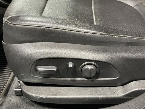 Used 2020 GMC Acadia SLT w/ Premium Package image 40