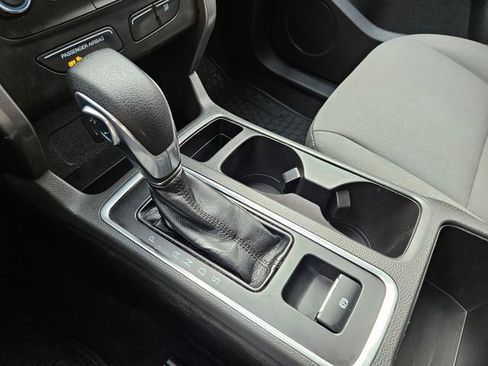 Used 2017 Ford Escape S FWD image 23