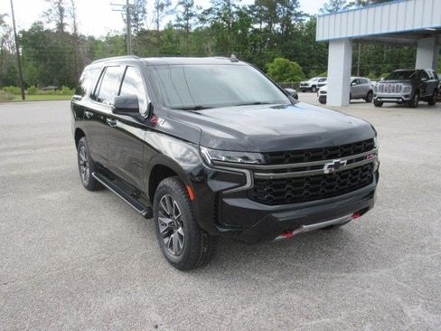 Used 2021 Chevrolet Tahoe Z71 w/ Z71 Signature Package AWD/4WD image 4
