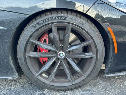Used 2022 BMW Z4 M40i w/ Premium Package RWD image 2