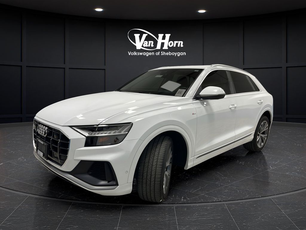 Used 2023 Audi Q8 Premium Plus w/ Premium Plus Package AWD/4WD image 3