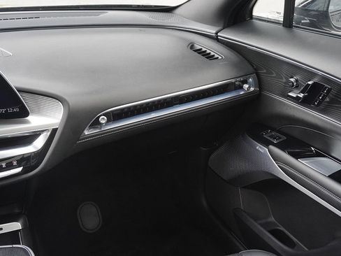 Used 2024 Cadillac Lyriq Luxury RWD image 33