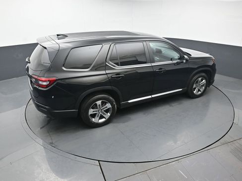 Certified 2023 Honda Pilot EX-L image 42