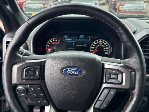 Used 2017 Ford F150 Lariat w/ Equipment Group 502A Luxury AWD/4WD image 22