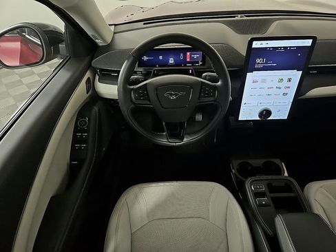 Used 2025 Ford Mustang Mach-E Premium image 12