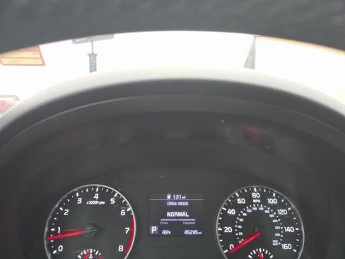 Used 2021 Kia Seltos S image 21