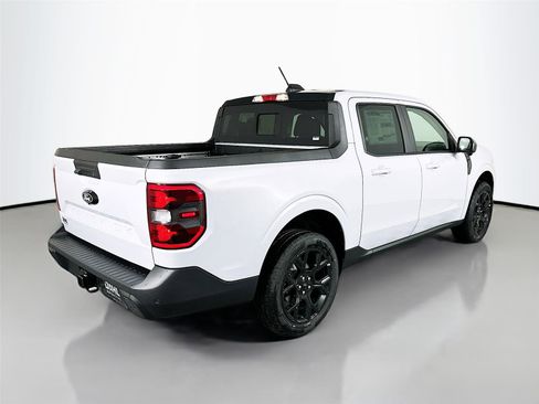 New 2025 Ford Maverick Lariat w/ Black Appearance Package image 7