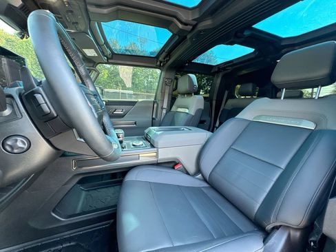 Used 2024 GMC Hummer EV 3X w/ Omega Edition AWD/4WD image 13
