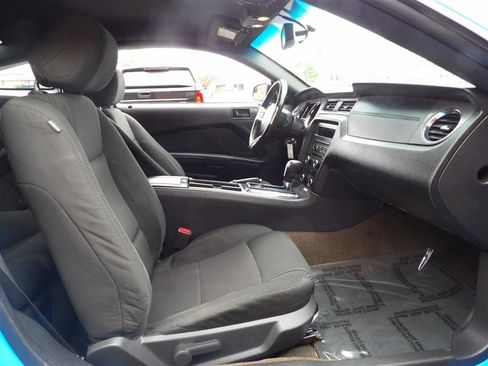 Used 2013 Ford Mustang Coupe image 20
