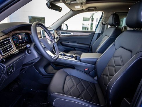 New 2026 Volkswagen Atlas SE image 29