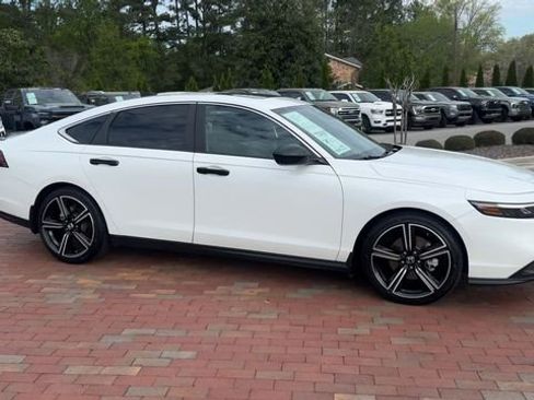 Certified 2024 Honda Accord Sport image 4