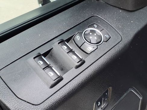 Used 2017 Ford F150 Lariat w/ Equipment Group 501A Mid image 14