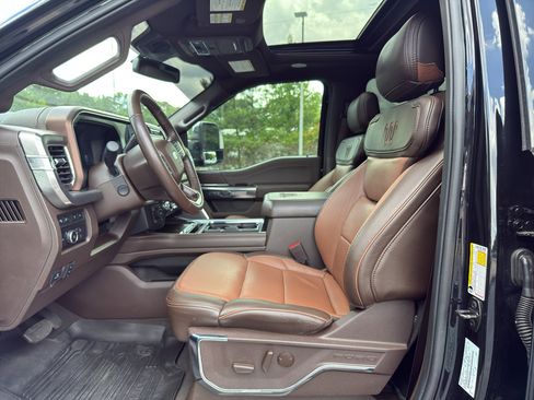 Used 2023 Ford F250 King Ranch w/ Chrome Package AWD/4WD image 26