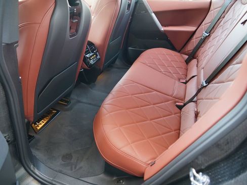 New 2026 BMW iX xDrive45 w/ M Sport Package image 19