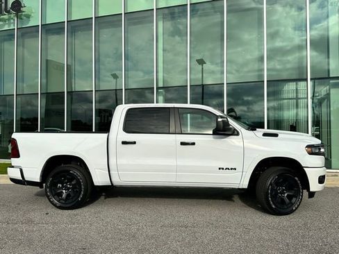 Used 2025 RAM 1500 Big Horn image 5