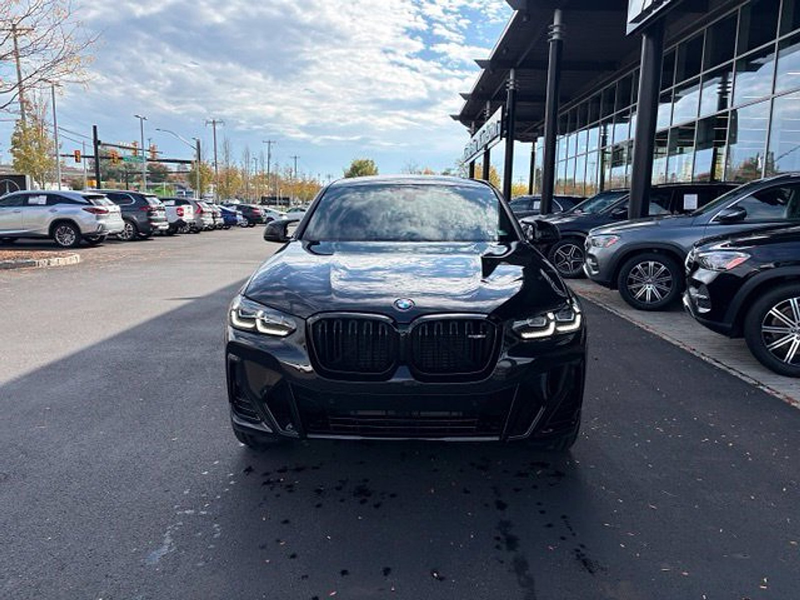 Used 2022 BMW X4 M40i w/ Premium Package AWD/4WD image 2