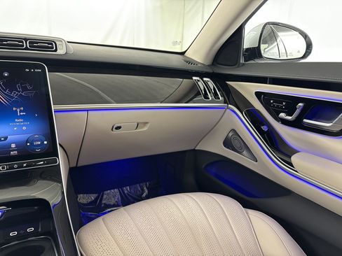 Certified 2022 Mercedes-Benz S 500 4MATIC image 29