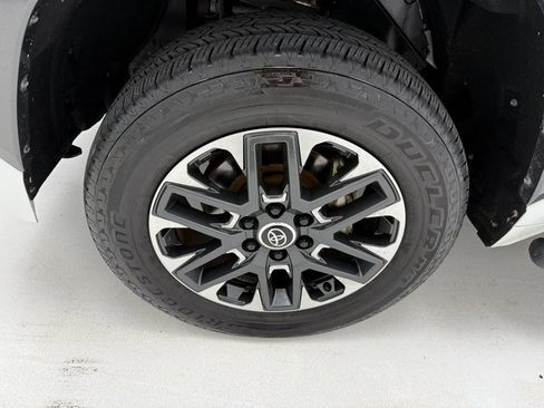 Used 2022 Toyota Tundra Limited image 7