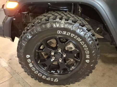 Used 2020 Jeep Wrangler Unlimited Sport AWD/4WD image 9