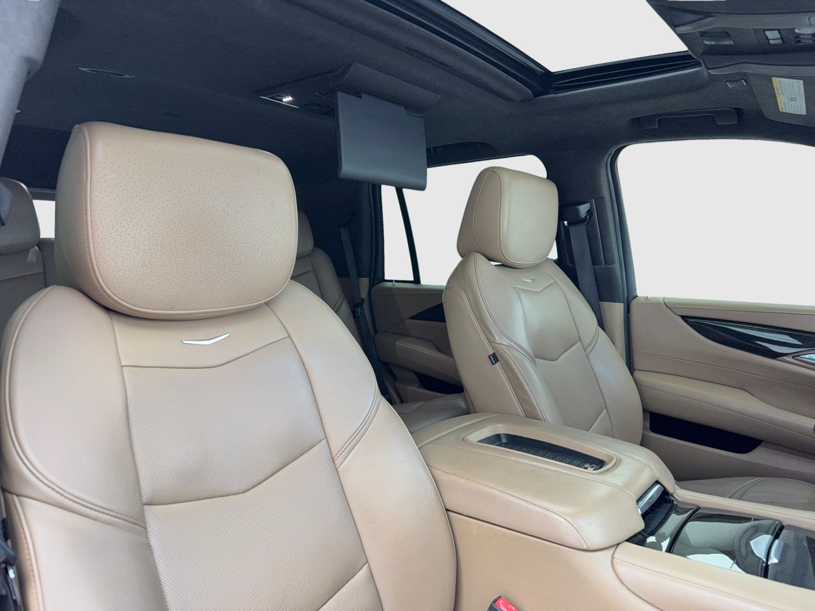 Used 2019 Cadillac Escalade Platinum AWD/4WD image 42