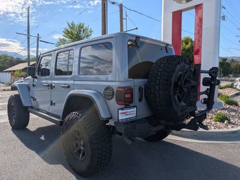 Used 2021 Jeep Wrangler Unlimited Rubicon w/ Trailer Tow Package AWD/4WD image 5