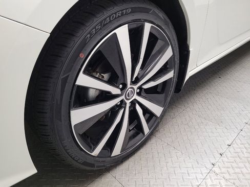 Used 2022 Nissan Altima 2.5 SR FWD image 31