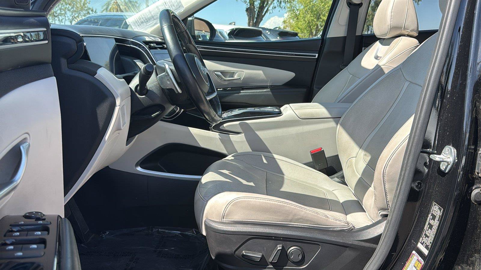 Used 2023 Hyundai Tucson Limited AWD/4WD image 22