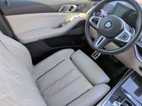 Certified 2024 BMW X7 M60i w/ Executive Package image 35