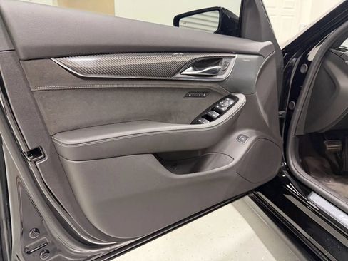 Used 2025 Cadillac CT5 V Blackwing w/ Super Cruise 1 Package image 32