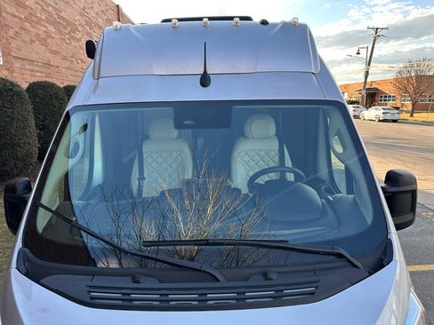 Used 2023 RAM ProMaster 3500 w/ Premium Convenience Group (B) image 16