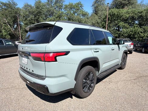 Used 2026 Toyota Sequoia Limited w/ Tow Technology Package AWD/4WD image 5