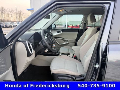 Used 2021 Kia Soul LX image 25