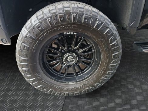 Used 2024 GMC Sierra 2500 Denali Ultimate image 23