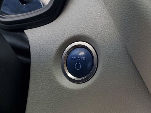 Used 2022 Toyota Corolla LE image 14