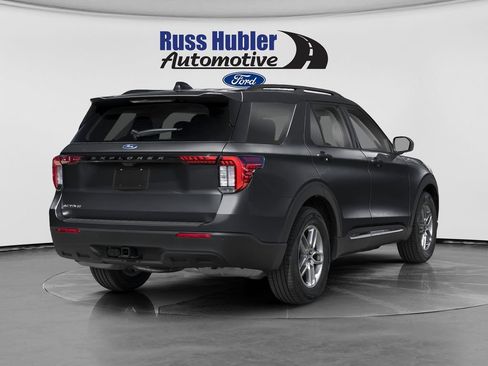 New 2026 Ford Explorer Active w/ Active Comfort Package AWD/4WD image 2