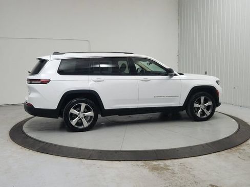 Used 2021 Jeep Grand Cherokee L Limited AWD/4WD image 9