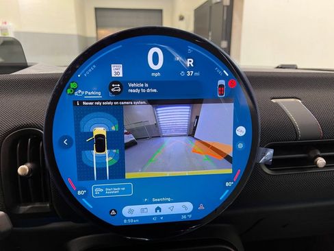 Certified 2025 MINI Cooper 2-Door Hardtop image 17